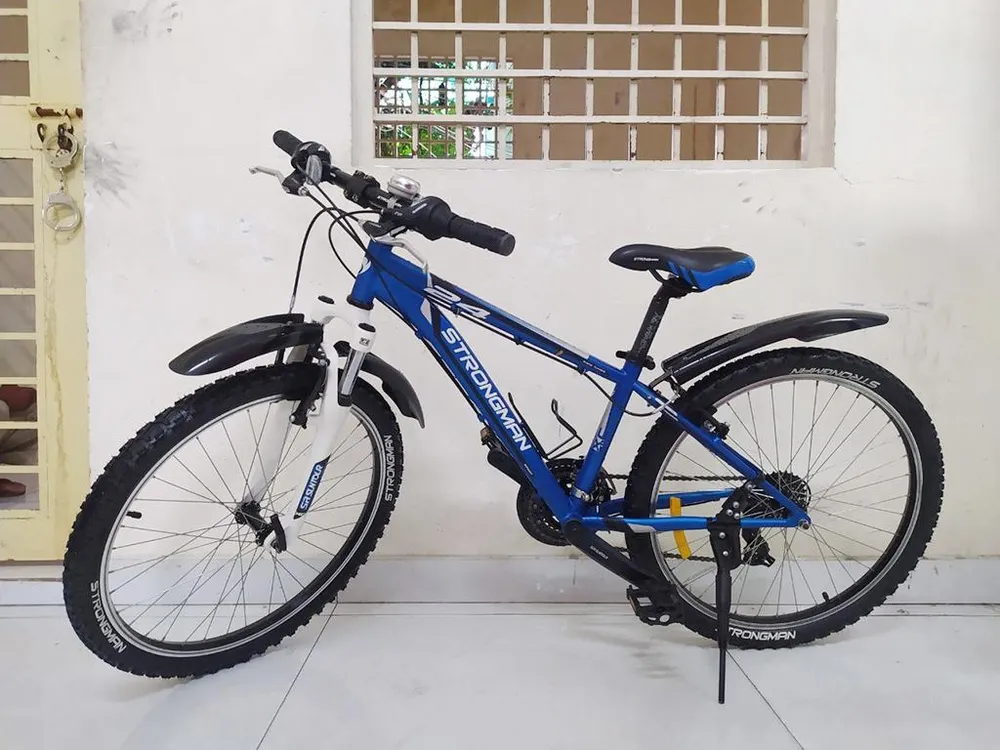 Xe đạp tang vật của vụ án. Ảnh: CA