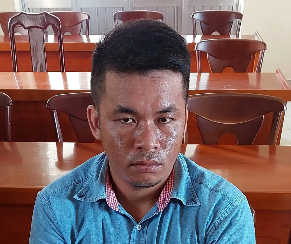 Hữu Sơn thời điểm bị lực lượng chức năng bắt giữ. Ảnh: PC08 Hữu Sơn thời điểm bị lực lượng chức năng bắt giữ. Ảnh: PC08