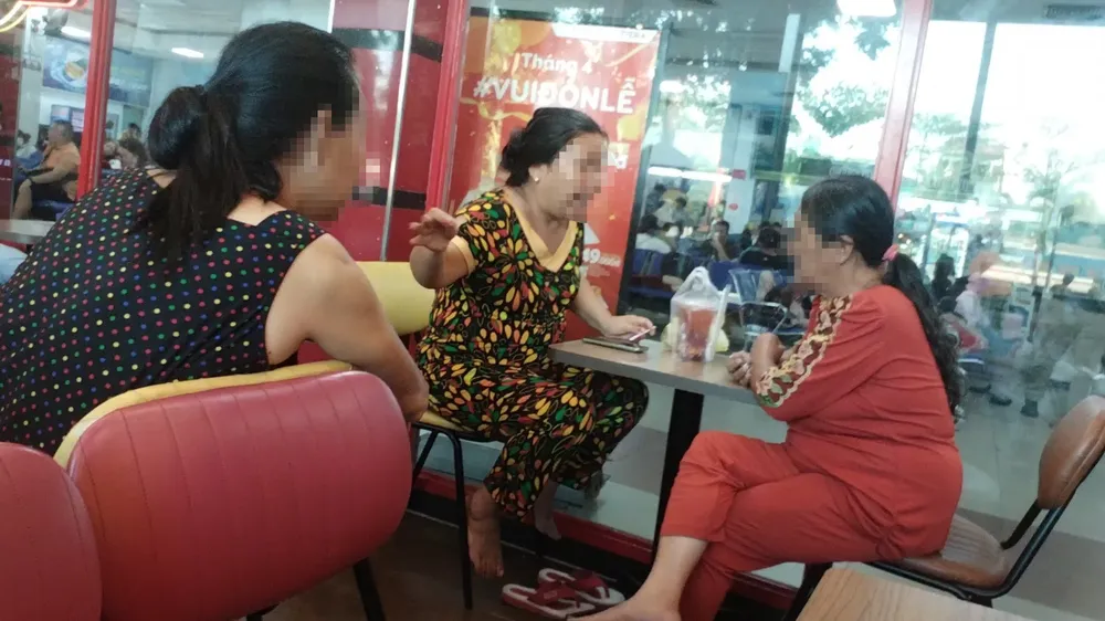 Cò vé hoạt động ở Ga Sài Gòn cũng đã được ngành đường sắt phối hợp với Công an địa phương xử lý. Ảnh: YÊN NHUNG ga Sài Gòn