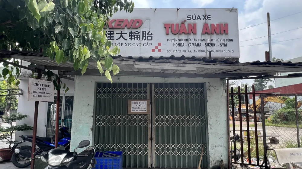 Ba tiệm phá xe trên Quốc lộ 1 đóng cửa, trả mặt bằng