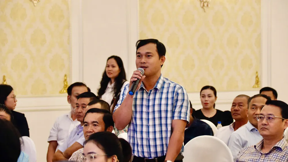 Giám đốc HTX Du lịch và Nông nghiệp Thảo nguyên Bùi Hui đề nghị chính quyền tạo điều kiện giao đất cho doanh nghiệp. Ảnh: NGUYỄN YÊN 1000000395.jpg