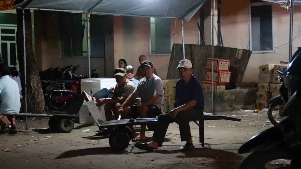 tet-cua-nguoi-cuu-van-tai-cho-dau-moi-lon-nhat-quang-ngai (26).jpg