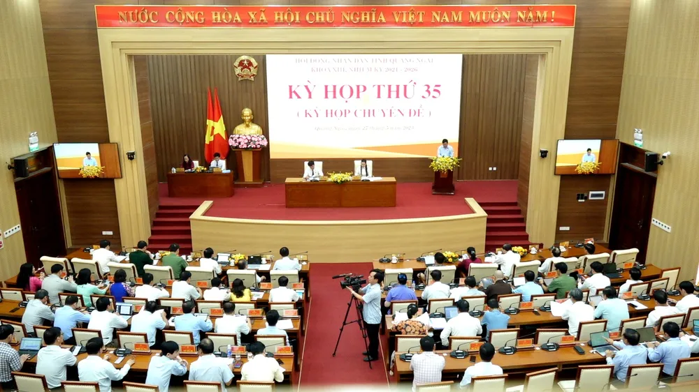 Quảng Ngãi sẽ phê duyệt nhân sự cho 55 xã và đặc khu Lý Sơn trong tháng 5