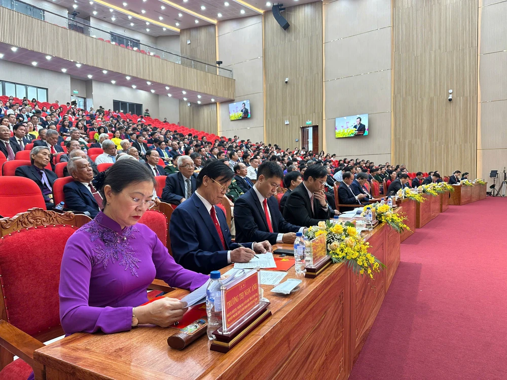 Bộ máy lãnh đạo tỉnh Quảng Ngãi sau sắp xếp đơn vị hành chính