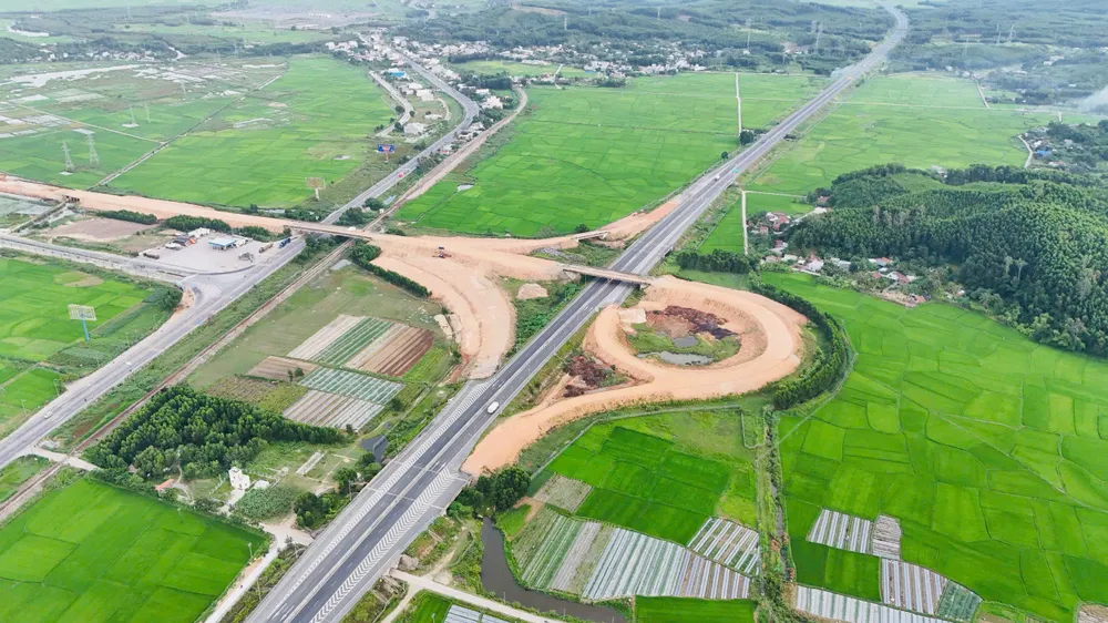 Quảng Ngãi: Đẩy nhanh thi công nút giao Trì Bình sau nhiều năm đình trệ