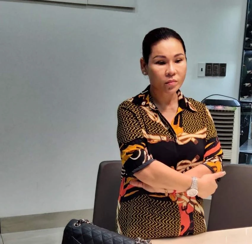 Bị can Lâm Thị Thu Trà khi bị bắt. Ảnh: CAPM