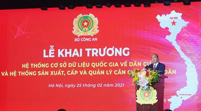 Hệ thống cơ sở dữ liệu quốc gia về dân cư được khai trương năm 2021. Ảnh: CAND