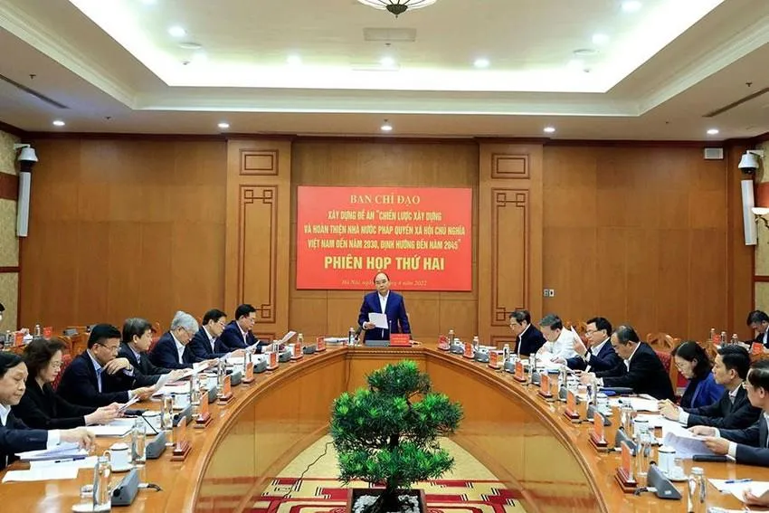 Chủ tịch nước Nguyễn Xuân Phúc phát biểu tại phiên họp Ban chỉ đạo xây dựng đề án “Chiến lược xây dựng và hoàn thiện Nhà nước pháp quyền (NNPQ) XHCN Việt Nam đến năm 2030, định hướng đến năm 2045”. Ảnh: VGP Chủ tịch nước Nguyễn Xuân Phúc phát biểu tại phiên họp Ban chỉ đạo xây dựng đề án “Chiến lược xây dựng và hoàn thiện Nhà nước pháp quyền (NNPQ) XHCN Việt Nam đến năm 2030, định hướng đến năm 2045”. Ảnh: VGP