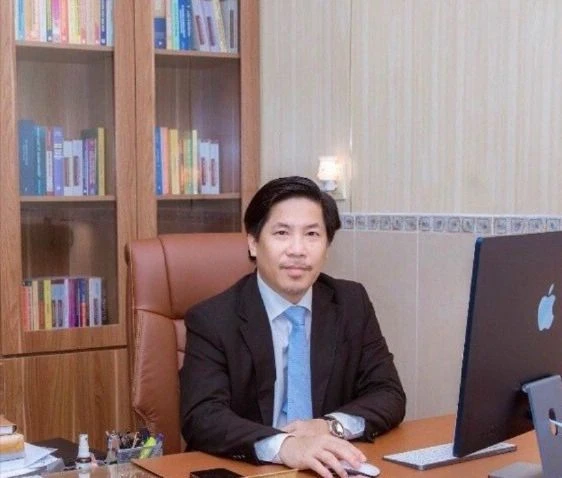LS-Quan.jpg
