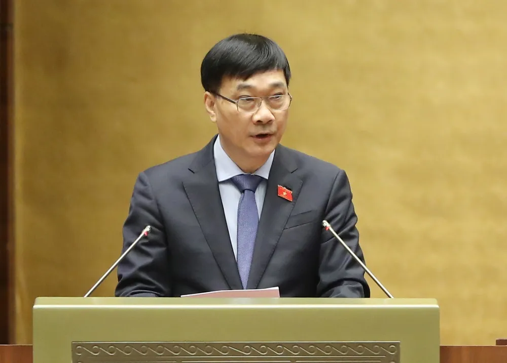 Chủ nhiệm Uỷ ban Kinh tế của Quốc hội Vũ Hồng Thanh nói về việc không bắt buộc giao dịch bất động sản qua sàn. Ảnh: PHẠM THẮNG giao dịch bất động sản qua sàn