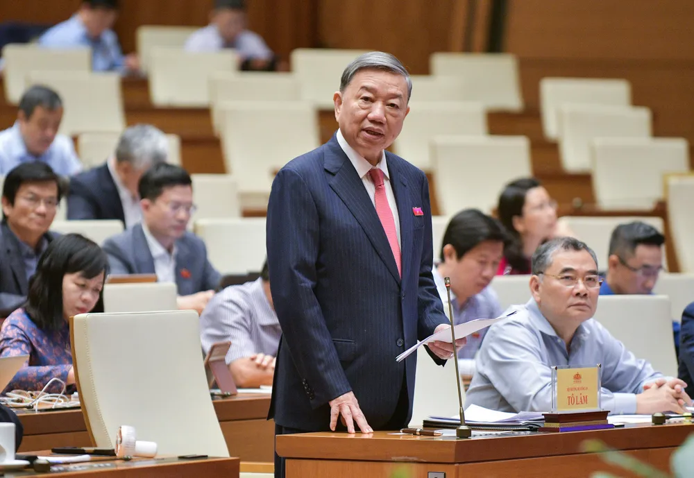 bộ trưởng tô lâm