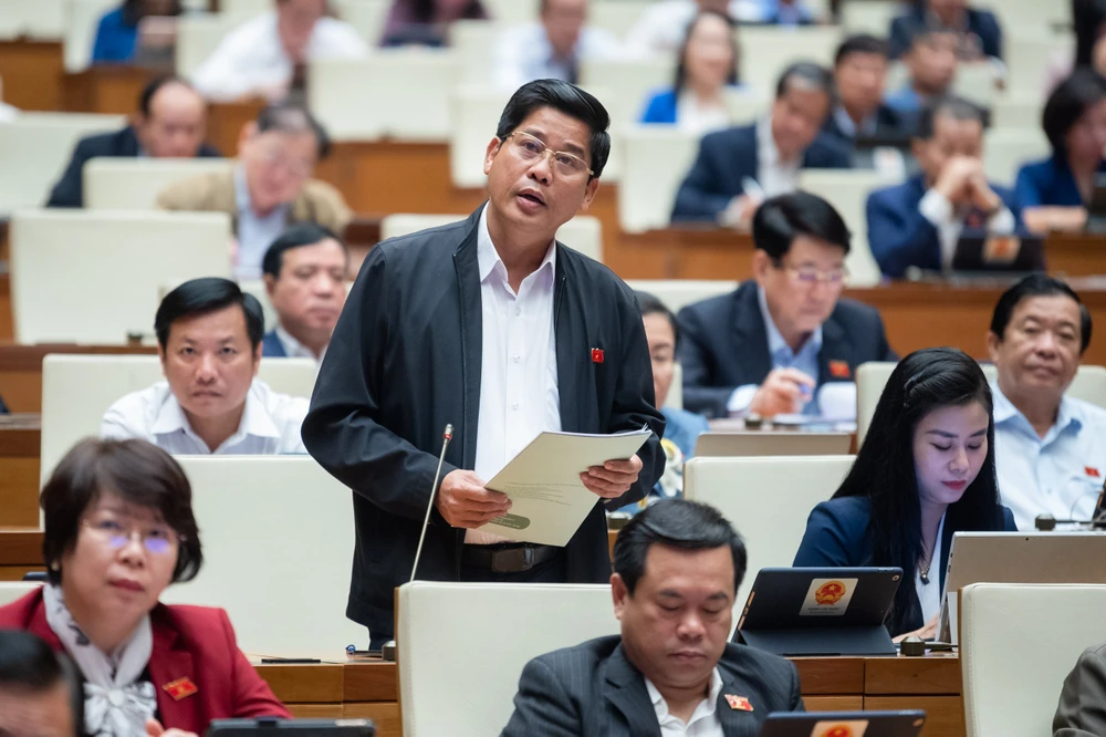 Đại biểu Dương Văn Phước (Quảng Nam). db-duong-van-phuoc-2812-3778.jpeg