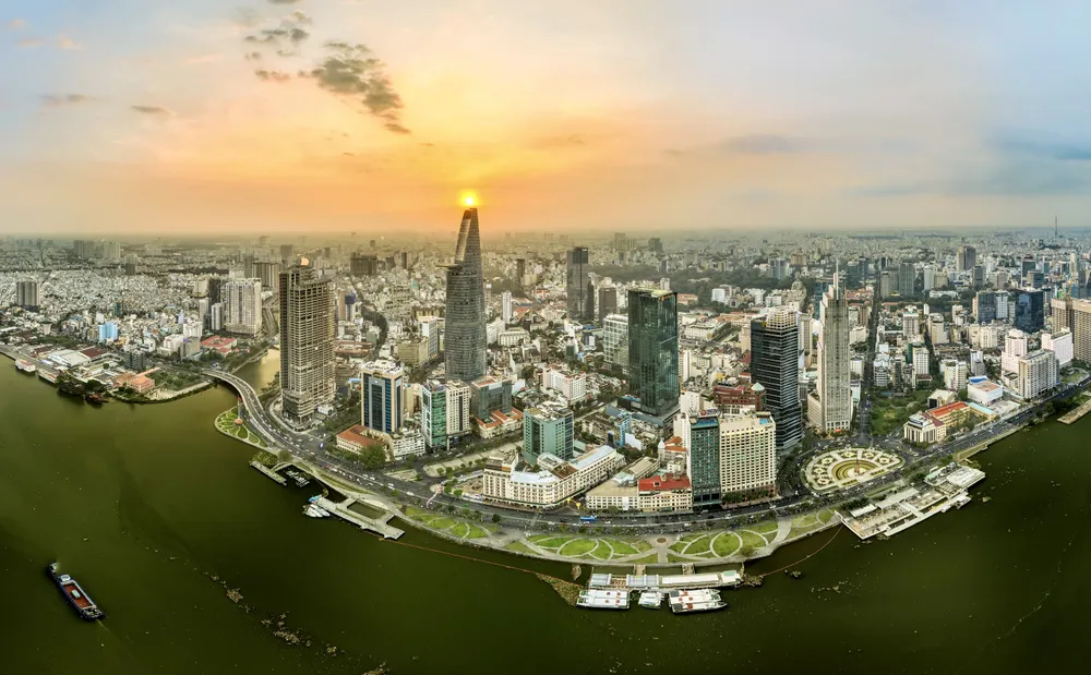 Luật Đất đai 2024, Luật Kinh doanh Bất động sản 2023, Luật Nhà ở 2023 được đề xuất có hiệu lực sớm từ 1-8. Ảnh: HÀ THANH Luật Đất đai