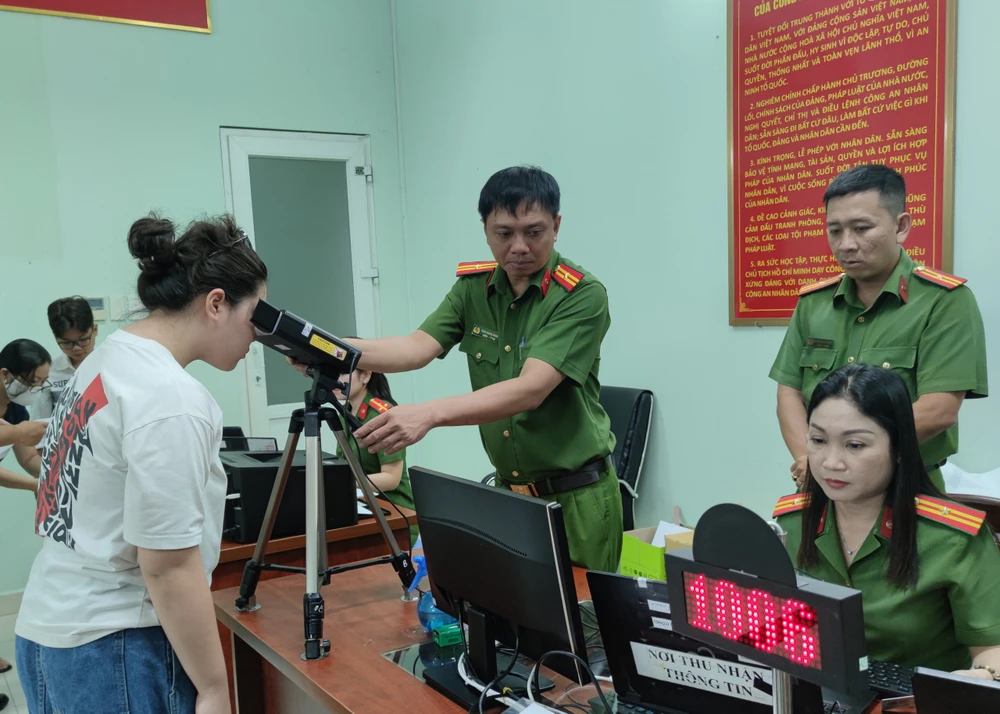 căn cước điện tử