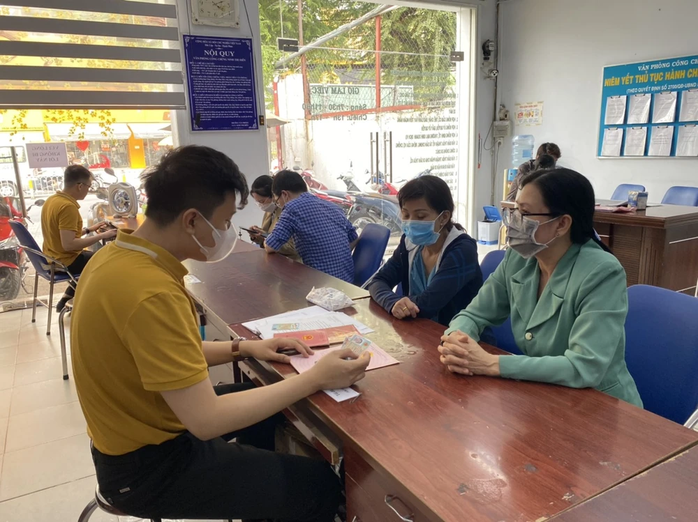 thẩm quyền chứng thực của UBND cấp xã