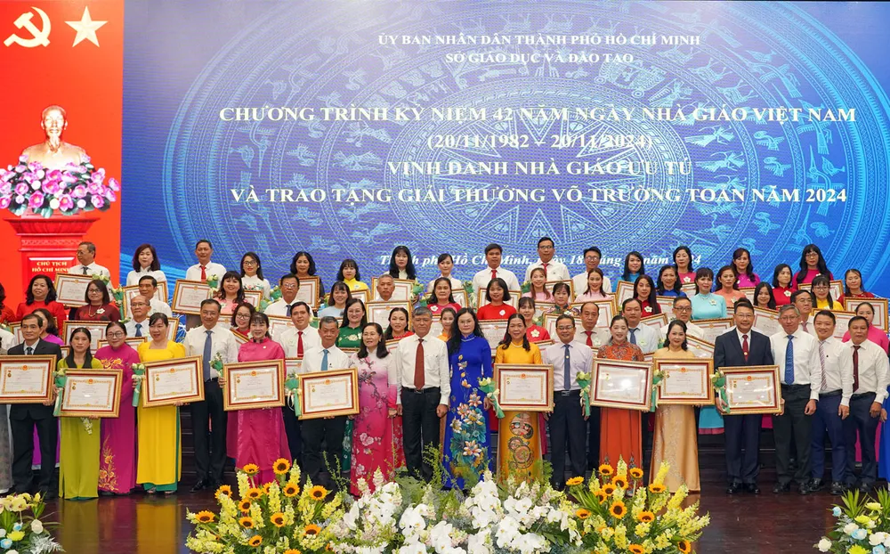 Luật thi đua khen thưởng