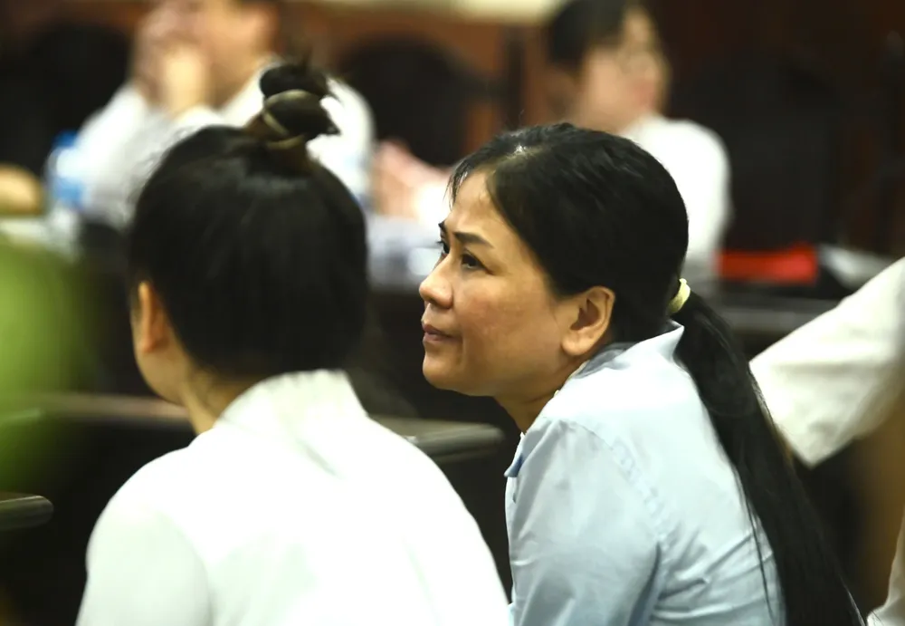 Mai Thị Hồng Hạnh, Giám đốc Công ty TNHH Thương mại Vận tải và Du lịch Xuyên Việt Oil. Ảnh: NGUYỄN TIẾN