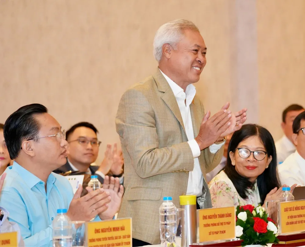 Ông Lê Hồng Nguyên, Ủy viên Ban Thường vụ Liên đoàn Luật sư Việt Nam, Trưởng cơ quan Đại diện Liên đoàn tại TP.HCM. Ảnh: THUẬN VĂN Ong-Le-Hong-Nguyen.png