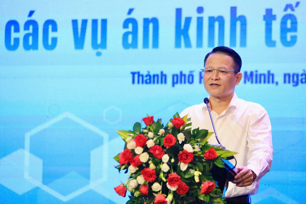 Ông Nguyễn Văn Hòa, Cục trưởng Cục Thi hành án dân sự TP.HCM, phát biểu tại hội thảo. Ảnh: NGUYỆT NHI Ong-NguyenVanHoa.png