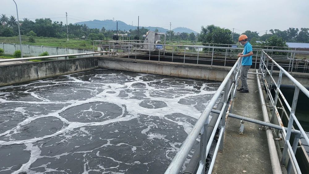 Hồ sục trong trạm xử lý nước thải Tràng Minh, tháng 6-2023.