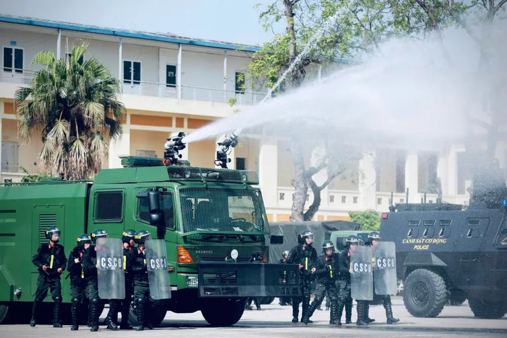 Cán bộ, chiến sĩ thuộc Đơn vị Cảnh sát Gìn giữ hòa bình số 1 Việt Nam huấn luyện kỹ năng trong trang phục cảnh sát cơ động. Ảnh: Bộ Công an. Cảnh sát gìn giữ hòa bình Việt Nam