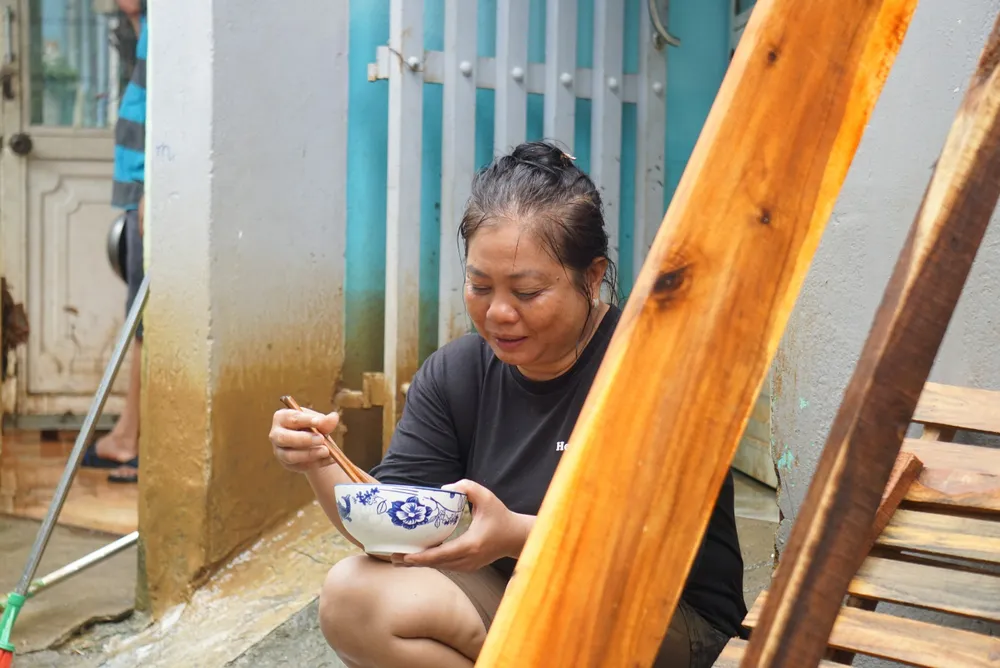 an to com da nang sau lu.jpg