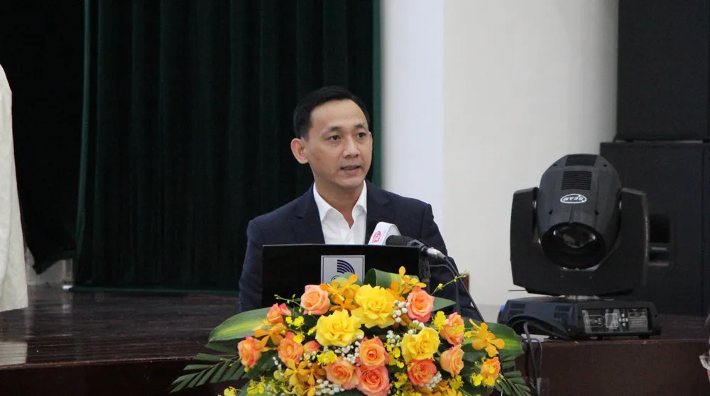 Ông Nguyễn Phúc Vinh, Giám đốc kỹ thuật Synopsys Việt Nam cho biết lương cao và chế độ tốt nhưng vẫn thiếu nhân sự. Ảnh: MINH TRƯỜNG. doanh nghiep.jpg