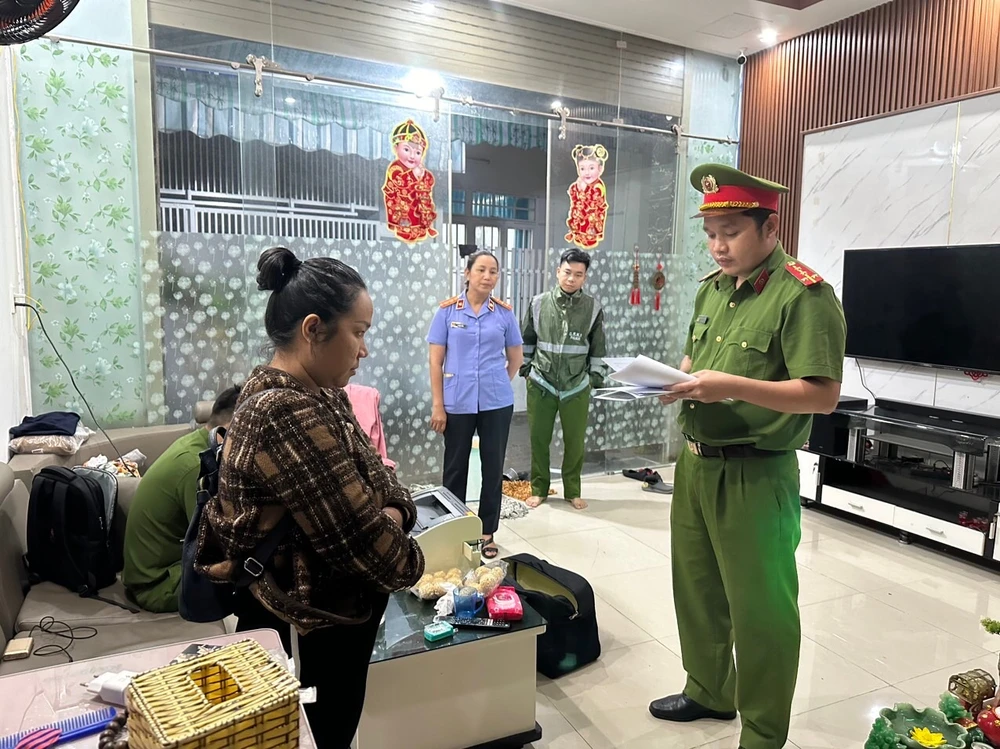 mua bán trái phép hoá đơn