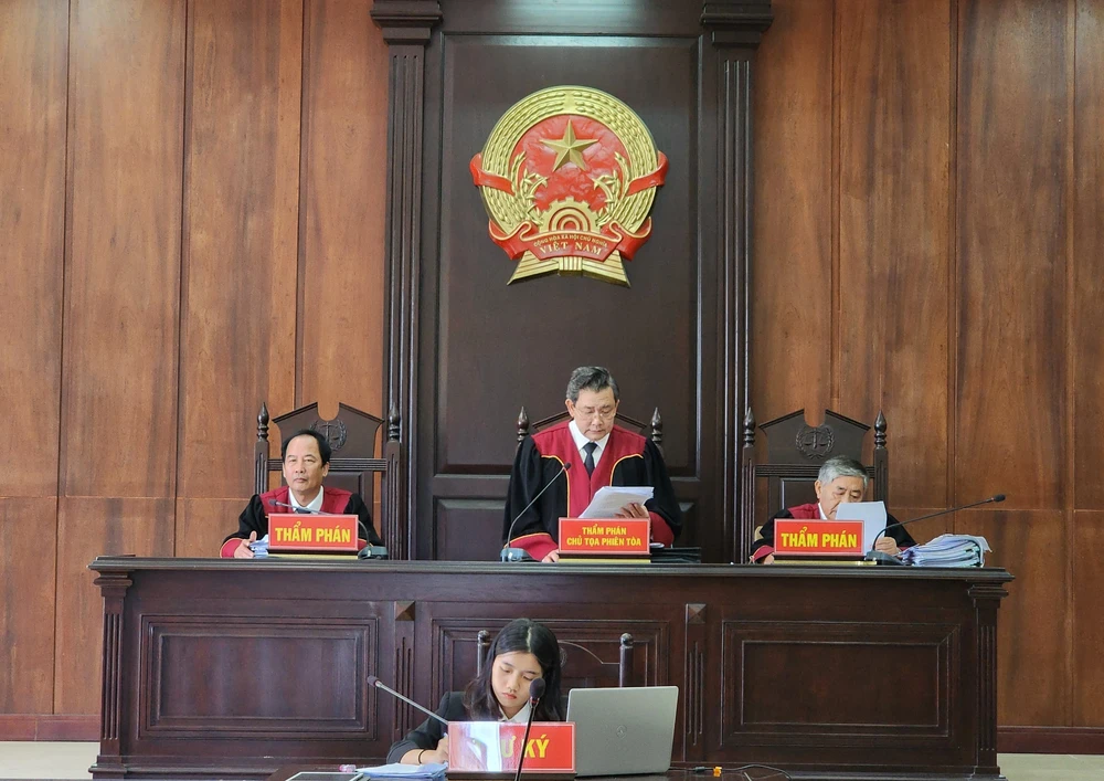 vụ án gỗ trắc ở quảng trị