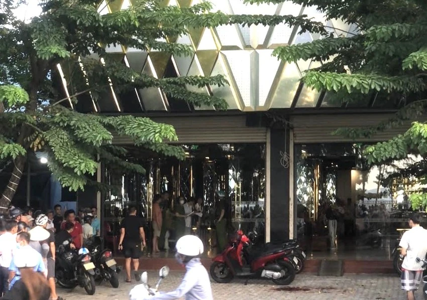 Hiện trường vụ việc. Ảnh: MT. quán karaoke