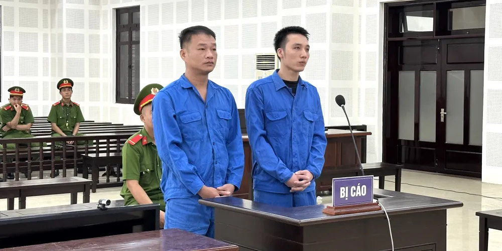 Thành và Long thừa nhận hành vi của mình. Ảnh: MT. trả thù người yêu cũ