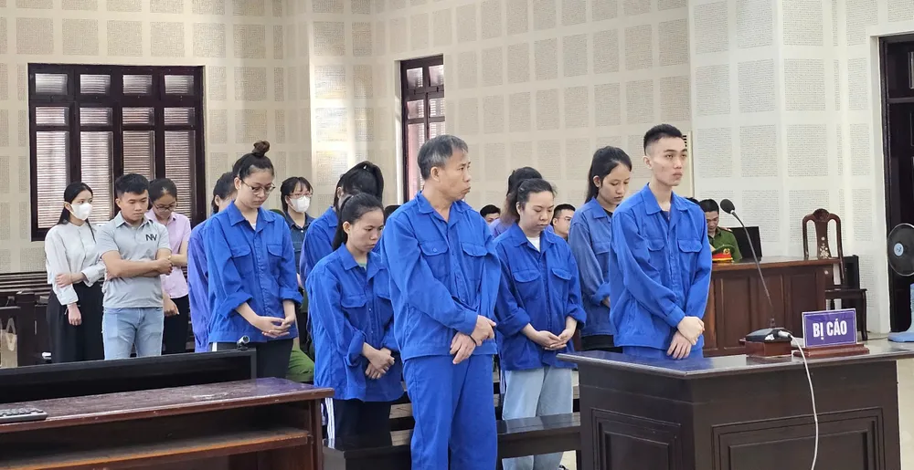 xuat-canh.jpg