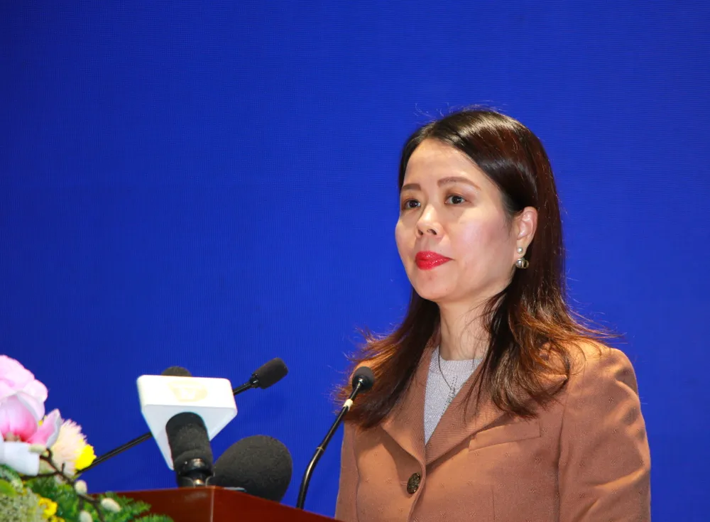 Bà Nguyễn Thanh Hằng, Thứ trưởng Bộ Ngoại giao phát biểu khai mạc. Ảnh: MINH TRƯỜNG. viet-nam.JPG