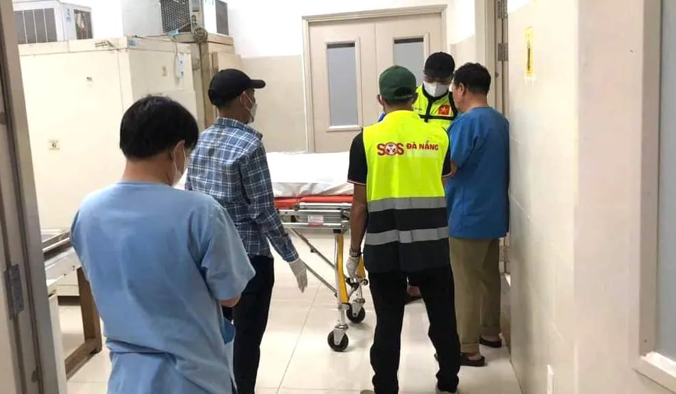 Thi thể nạn nhân được hỗ trợ đưa về quê mai táng. Ảnh: MT. sát hại bạn gái trong nhà nghỉ
