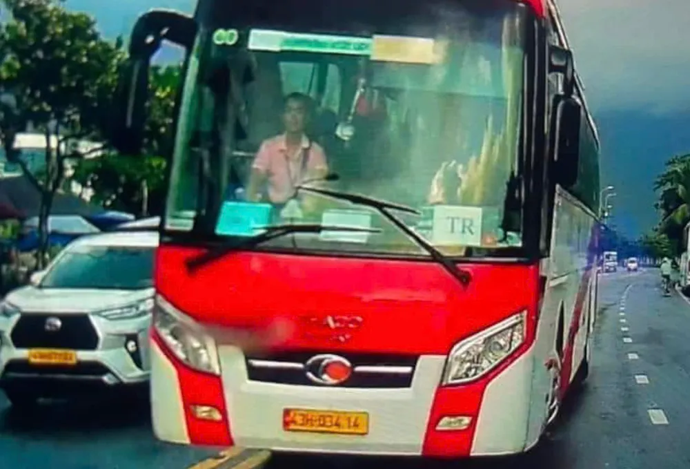 chạy ngược chiều