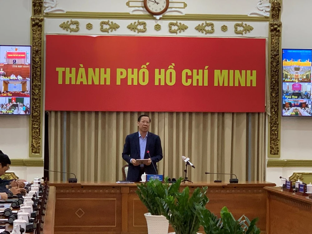 Phát biểu tại Hội nghị, Chủ tịch UBND TP.HCM đã nêu 5 kiến nghị với Thủ tướng. Ảnh: Phương Minh