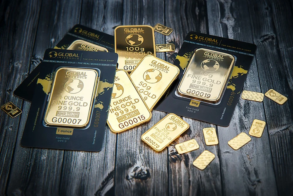 Người mua vàng sẽ hưởng lợi lớn nhờ giá vàng được kỳ vọng tăng mạnh trong thời gian tới. người mua vàng