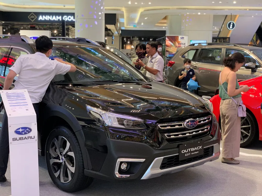 Tỉ lệ sở hữu ô tô của người Việt được dự báo sẽ còn tăng nhanh hơn trong các năm tới. Ảnh: PHƯƠNG MINH hinh 5 2 3.jpg