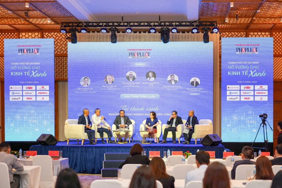 chuyển đổi xanh.jpg