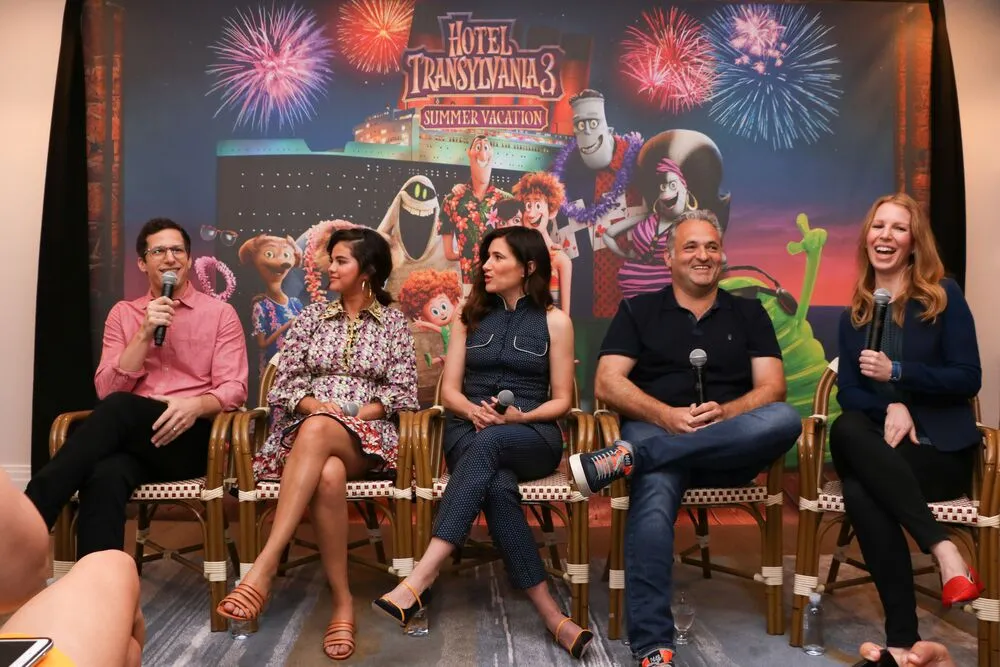 Dàn diễn viên lồng tiếng trong Khách sạn huyền bí 3 ảnh 1