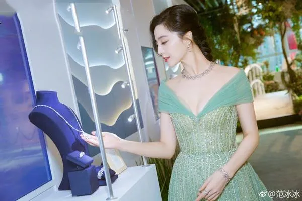 Phạm Băng Băng và những ồn ào gian lận thuế? ảnh 2