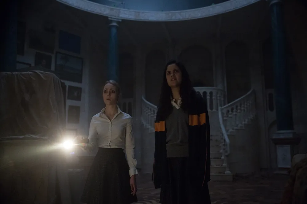 Bom tấn 'Hành lang bí ẩn' mang nỗi sợ tột cùng đến người xem ảnh 5