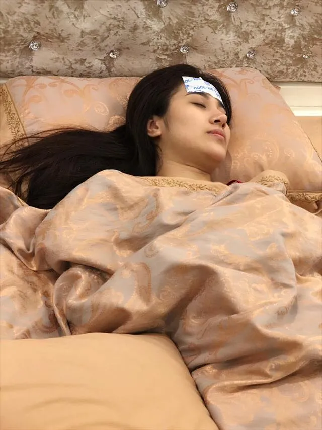 Tố My sốt cao, phải truyền nước biển vì miệt mài tập luyện ảnh 1