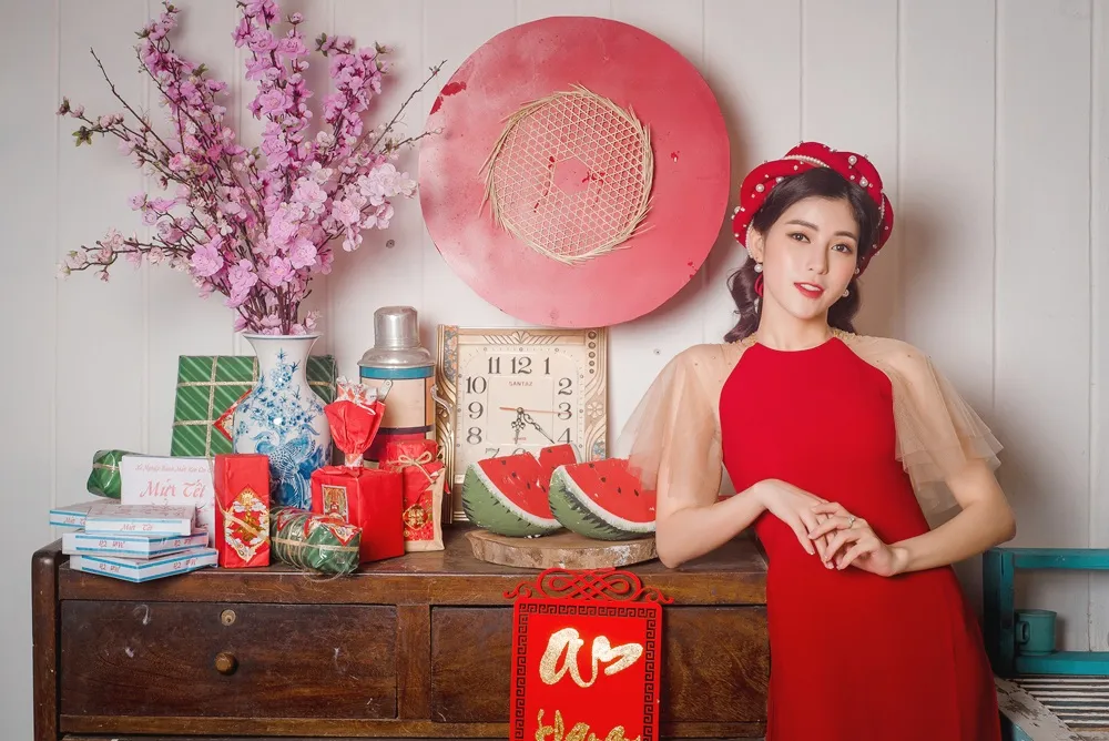 Quán quân The voice diện áo dài với vẻ đẹp ngọt ngào đón xuân ảnh 1