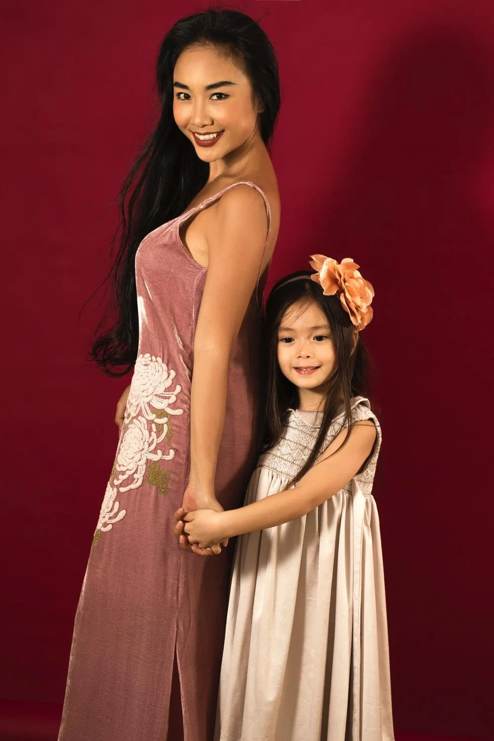 Bộ ảnh đặc biệt dịp sinh nhật cô công chúa nhà Đoan Trang ảnh 1 Bộ ảnh đặc biệt dịp sinh nhật cô công chúa nhà Đoan Trang ảnh 1