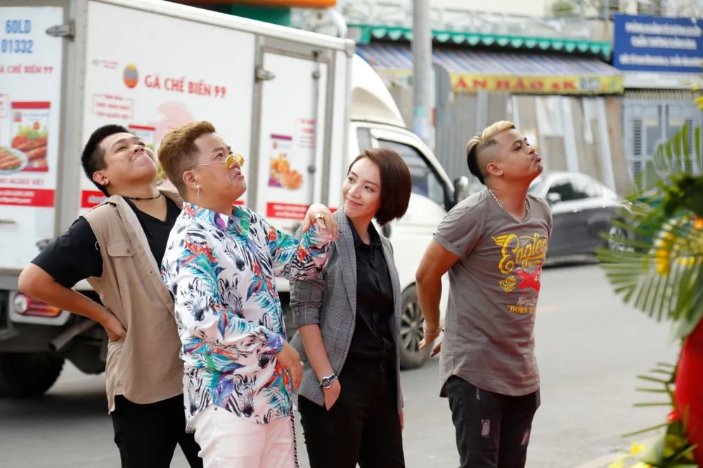 Cảnh nóng ngốn thêm bạc tỉ của 'Chị Mười Ba' ảnh 5