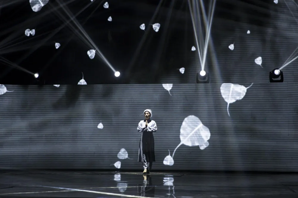 Tố My xuống tóc biến Lan và Điệp thành Độ ta không độ nàng ảnh 4