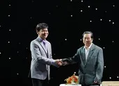 Thái Châu tranh cãi với Tùng Lâm về ca khúc Hoa sứ nhà nàng ảnh 8 Danh ca Thái Châu rơi nước mắt khi gặp nhạc sĩ Nguyễn Vũ