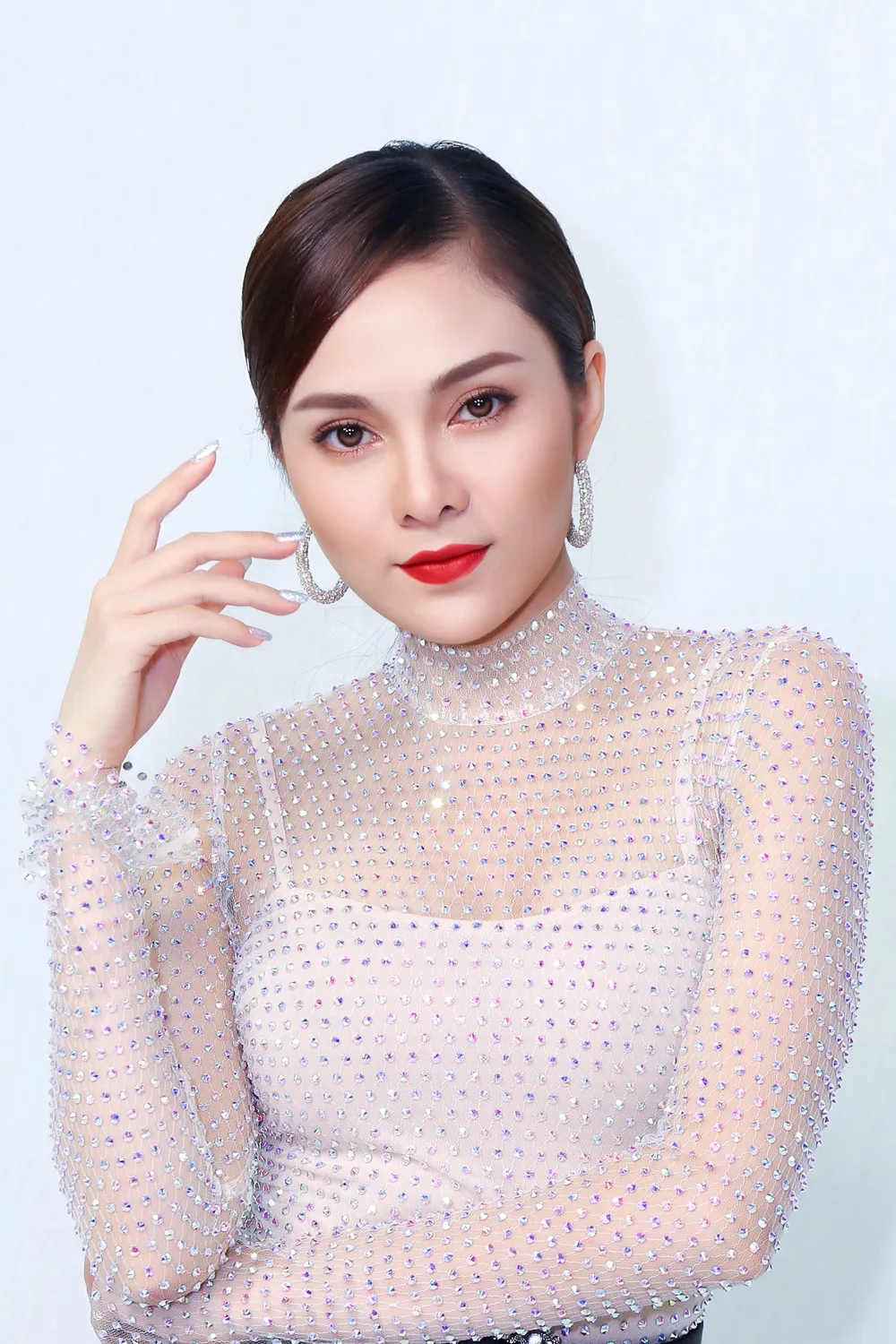 Mẹ 3 con Kiwi Ngô Mai Trang gây choáng với body bốc lửa ảnh 3