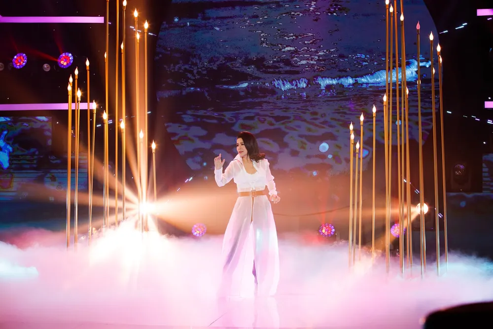 Minh Sang khiến khán giả bất ngờ, giám khảo trao trái tim ảnh 7 Minh Sang khiến khán giả bất ngờ, giám khảo trao trái tim ảnh 7